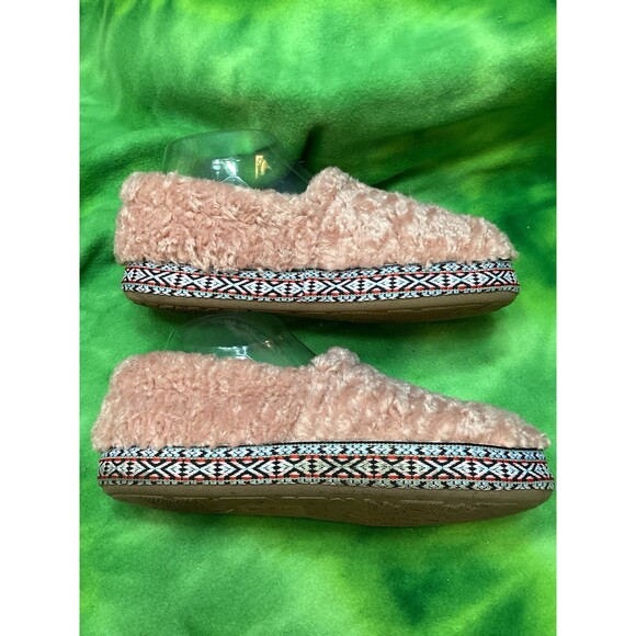 Woolrich Pink Puff Fleece Slippers Shoes Memory Foam Women’s Size 7 Warm Comfy - Picture 4 of 11